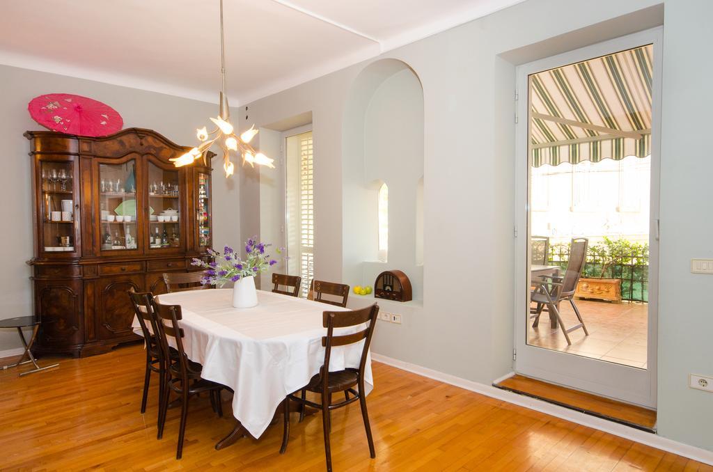 Apartment Noemi Rovinj Eksteriør billede
